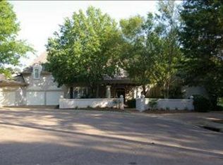 202 Club Ct, Madison, MS 39110