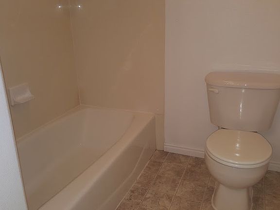 3rd image of 731 W 350 N APT 2