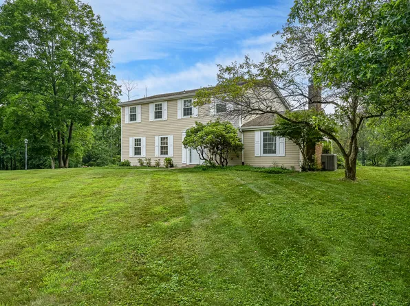 4236 Tanglewood Dr, Allison Park, PA 15101