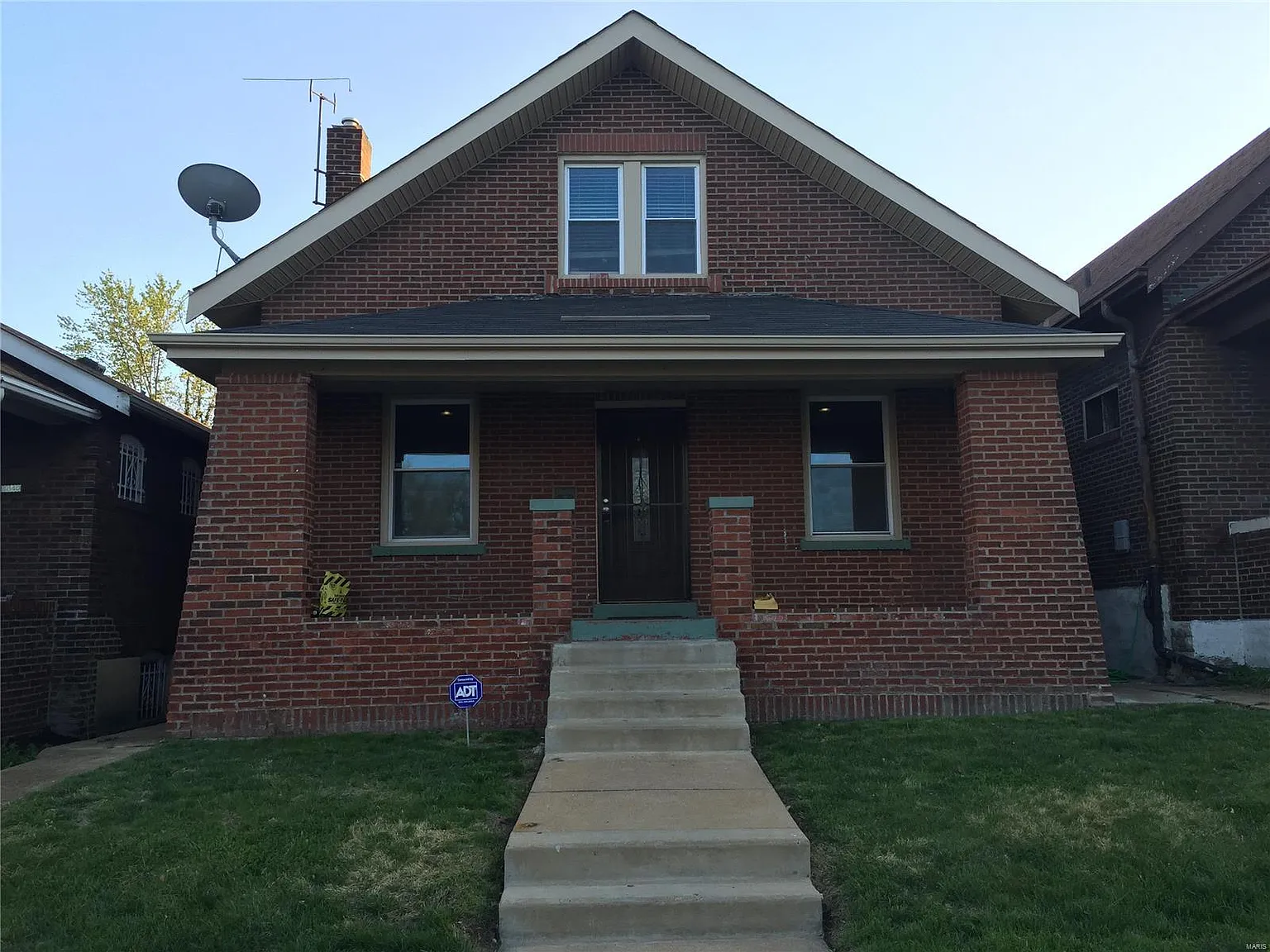 4844 Bessie Ave photo 1