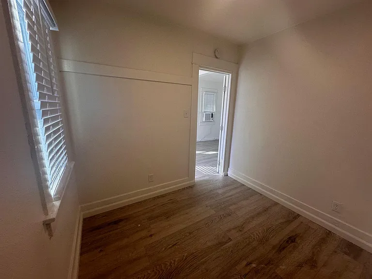 8x8 bedroom different angle