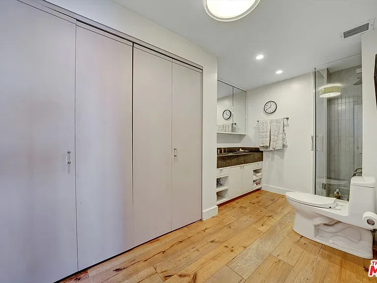 2160 Century Park E #1406 — Photo 40