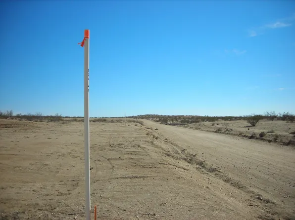 Cindy Dr, California City, CA 93505