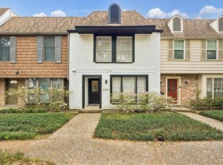 474 N Post Oak Ln, Houston, TX 77024