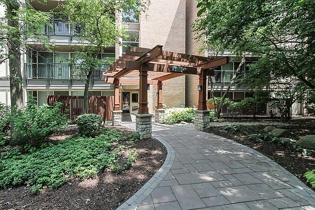 1st image of 5900 Oakwood Dr APT 5E