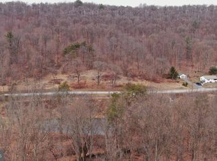 985 Fox Hollow Rd, Shermans Dale, PA 17090