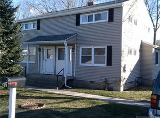 42 McLaughlin Ter, Derby, CT 06418