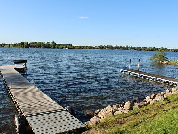 5th image of 13134 Maple Island Dr SE