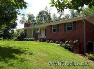 767 Case Cove Rd, Candler, NC 28715