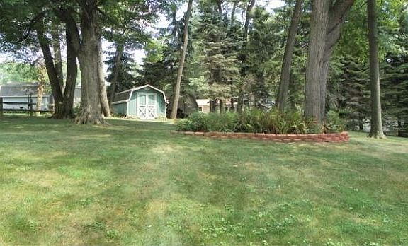 2nd image of 1915 Braden Ln