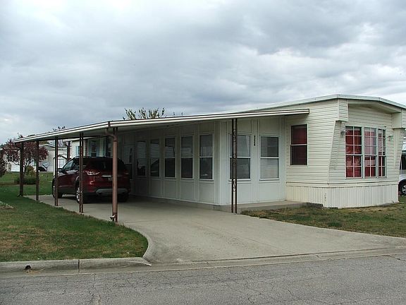 2nd image of 6228 Virginia City Ln