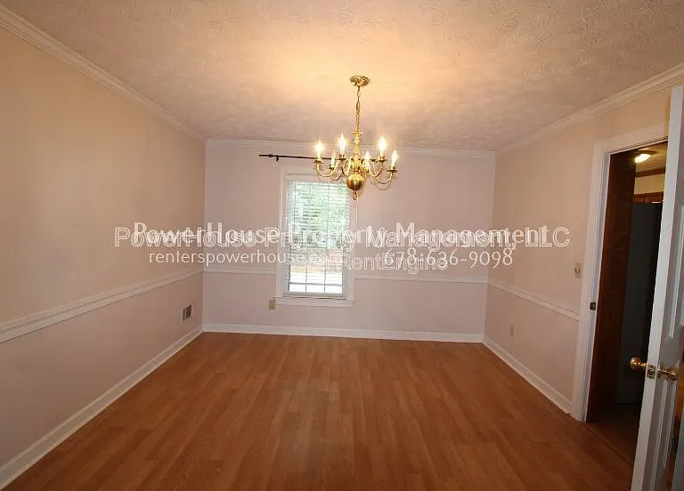 3209 Henderson Walk — Photo 40