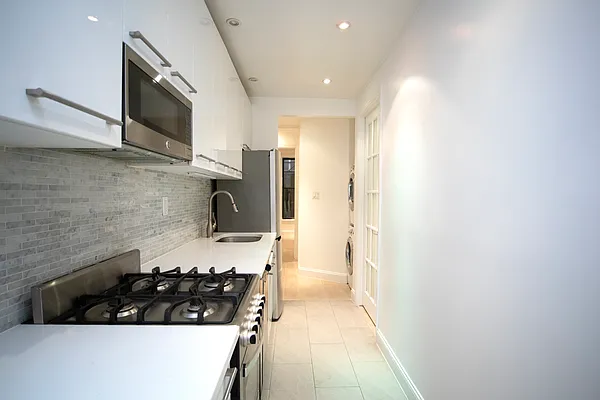 Rented by Corcoran | media 5