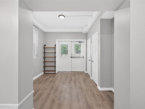 3rd image of 1031 State St NW APT 209