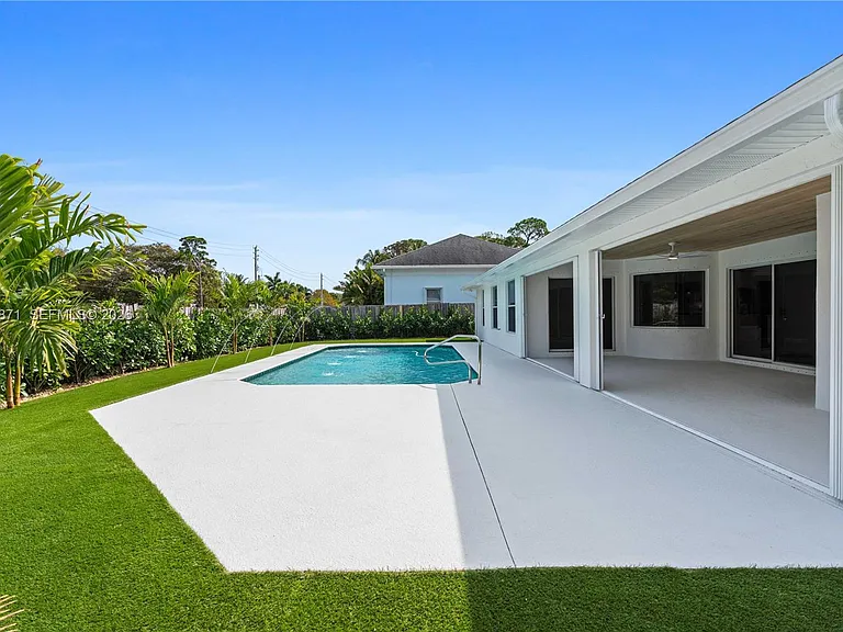 5923 Loxahatchee Pines Dr — Photo 61