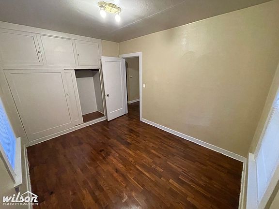 5th image of 415 N Naches Ave APT 1