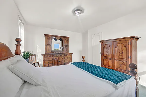 Sold by Keller Williams Realty Empire | media 12