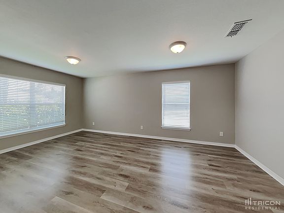 2nd image of 246 Eleuthera Dr