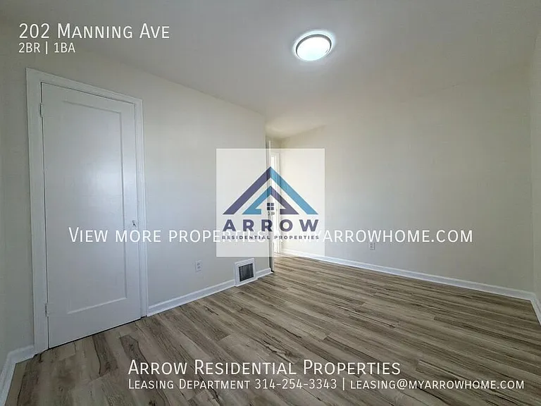 202 Manning Ave — Photo 24