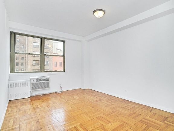 2nd image of 350 E 52nd St APT 6B