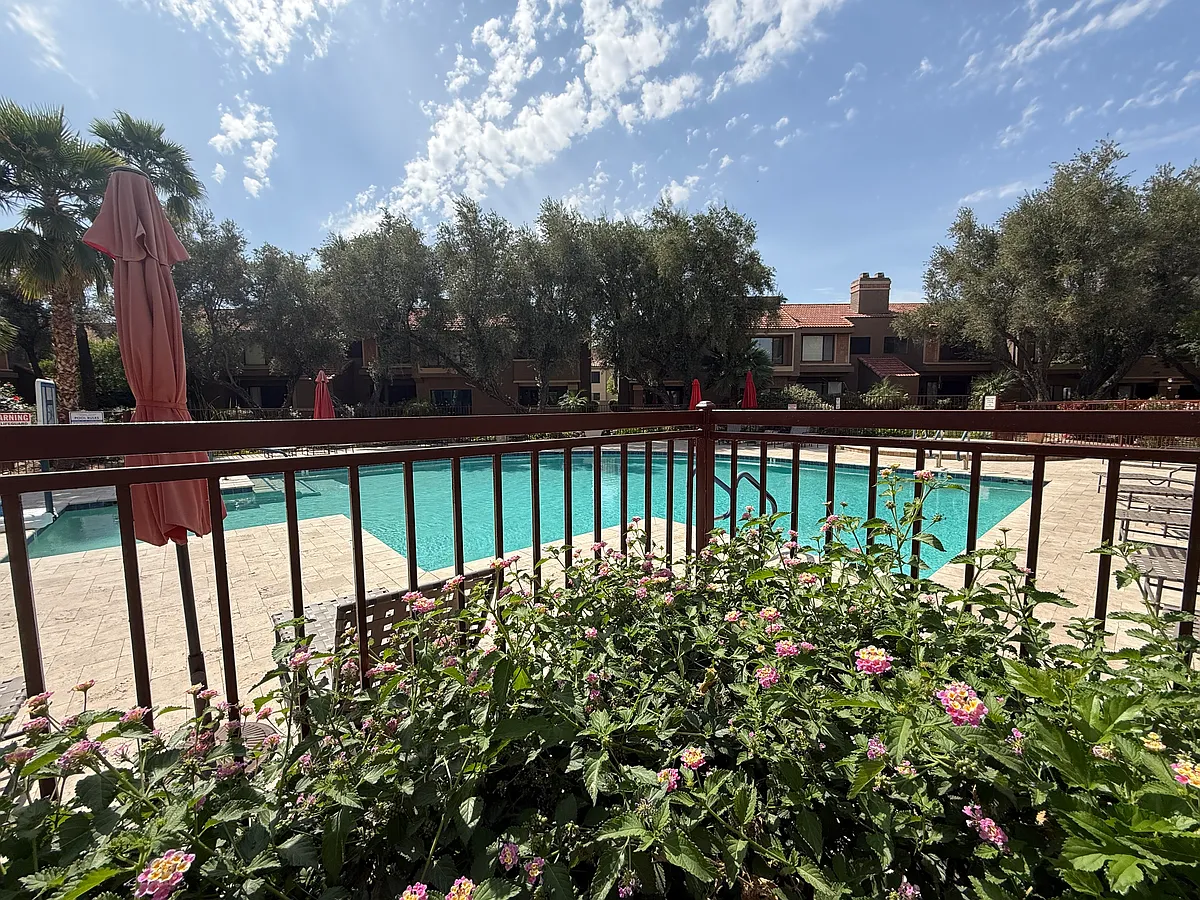 Building Photo - 5122 E Shea Blvd #2098