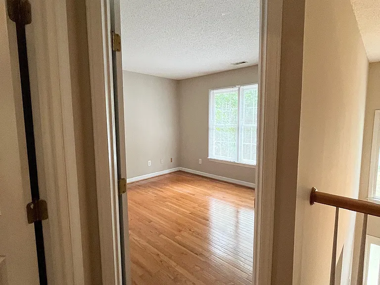 Bedroom #1