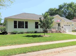 502 Poplar St, La Porte City, IA 50651