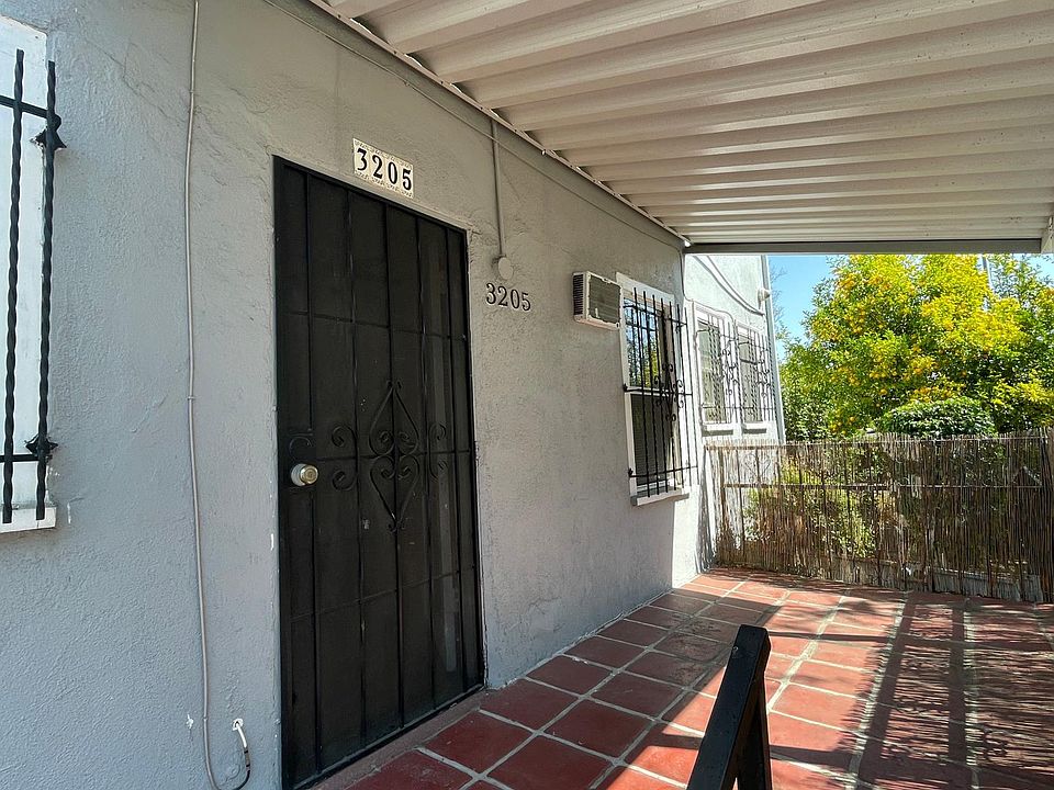 Front entrance- private patio