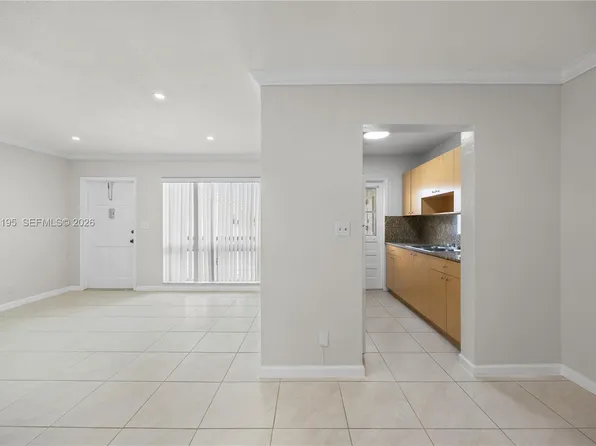 5450 Hollywood Blvd, Hollywood, FL