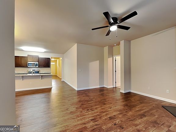 2nd image of 3171 Lilac Creek Trl