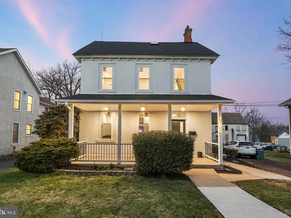 919 W Broad St #A, Quakertown, PA 18951