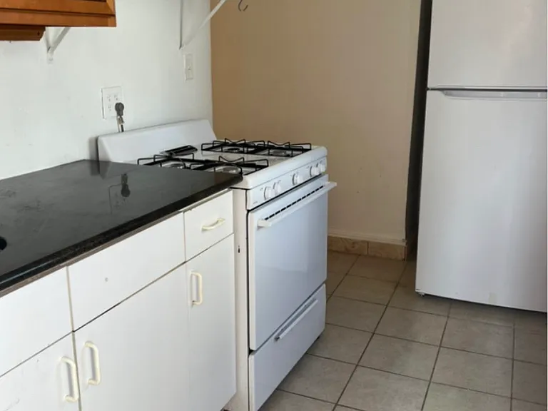 344 Atwood St #1 — Photo 1