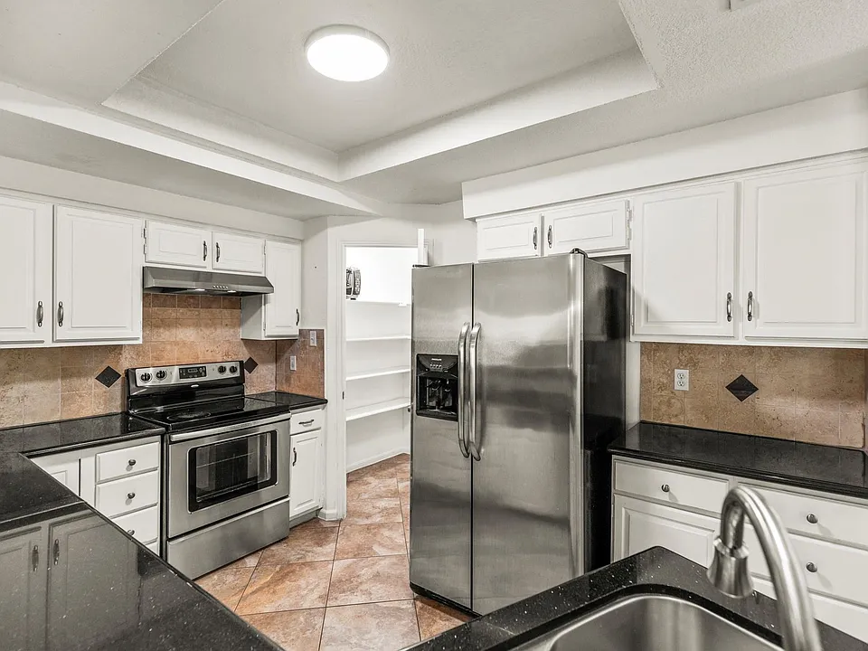 10788 Briar Forest Dr #5/19