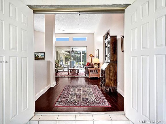 5th image of 1220 Fairfax Ct