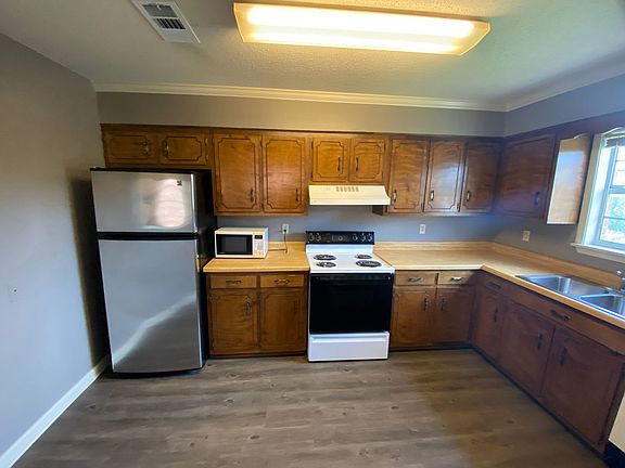 4th image of 1108 Turtle Creek Blvd