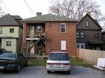 2nd image of 116 E 18th Ave