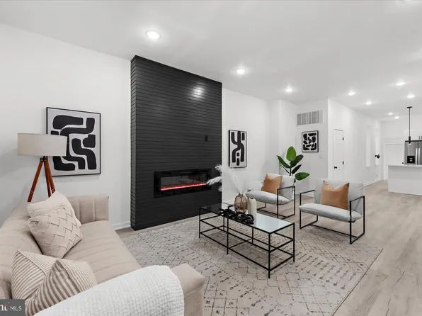 524 E Penn St, Philadelphia, PA 19144