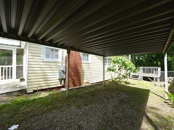 3rd image of 1345 Haven Dr