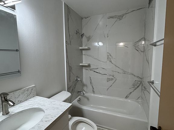 5th image of 3030 Ala Ilima St APT 902