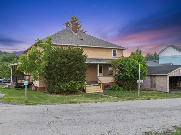 (undisclosed Address), West Newton, PA 15089