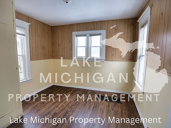 5th image of 63 Caledonia St NE APT 1