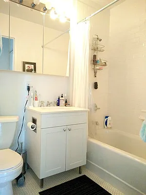 Rented by Keller Williams NYC | media 4