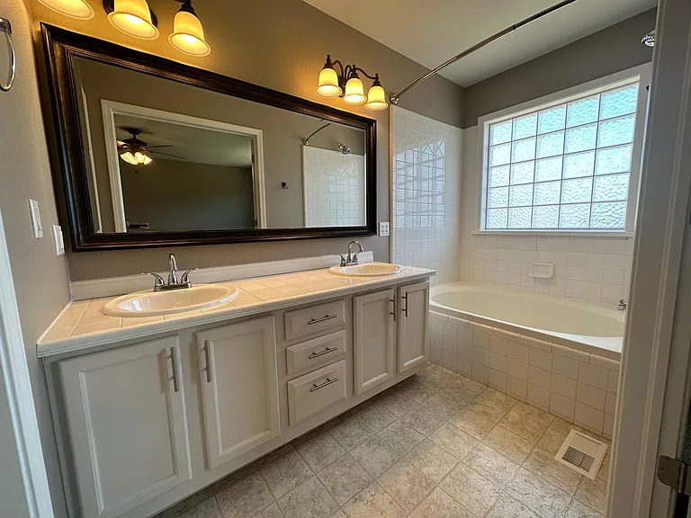 2345 Damon Dr — Photo 14