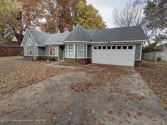 3rd image of 6960 Black Thorn Dr