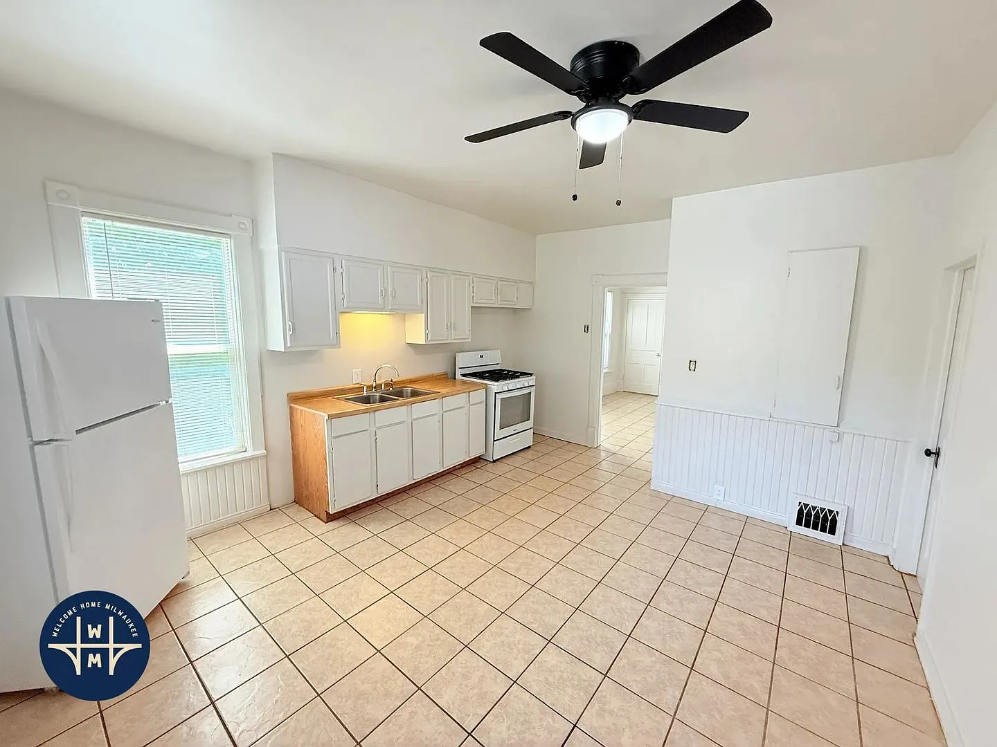 2 bed, 1.0 bath, 968 sqft, $1,248 — Photo 3