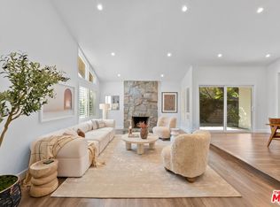 18931 Granada Cir, Porter Ranch, CA 91326