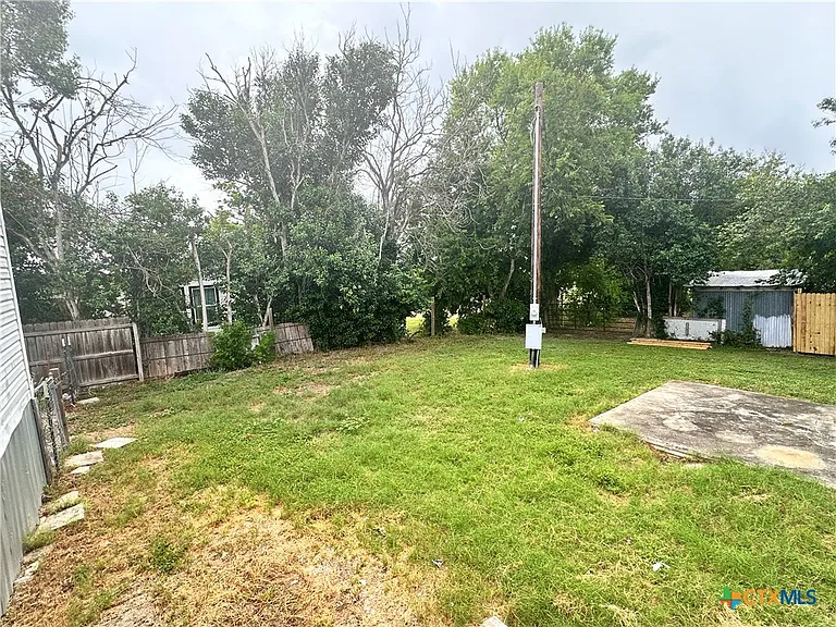 208 Picasso Dr — Photo 28