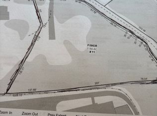 11 Winding Rd, Brookfield, CT 06804