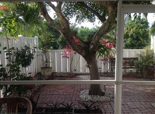 3708 Savoy Ln APT F, West Palm Beach, FL 33417