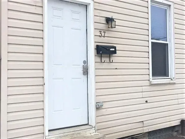 37 McKnight St, Pittsburgh, PA 15220